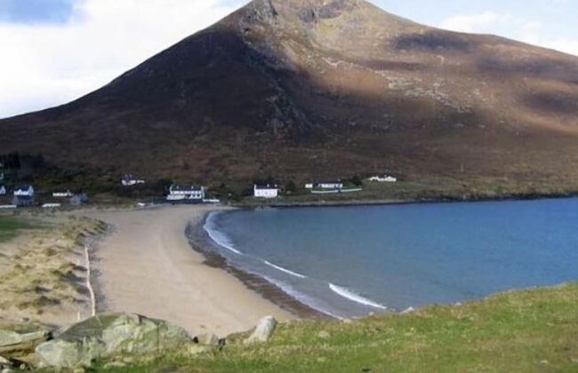 Immaculate 3-bed House With Private Secure Garden - Foto 34