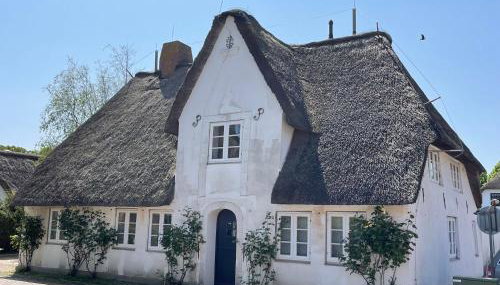 Kapitänshaus von 1712 - neu saniert - Foto 1