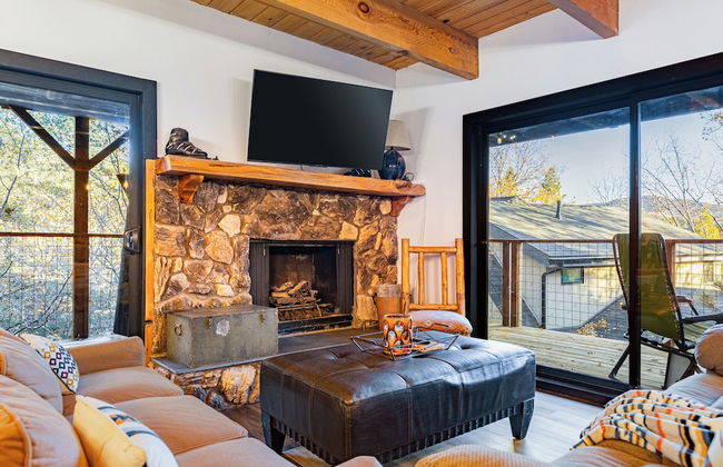 Legacy Hideaway by Avantstay Deck + Hot Tub - Foto 6