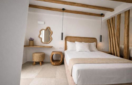 REYA suites - Photo 21