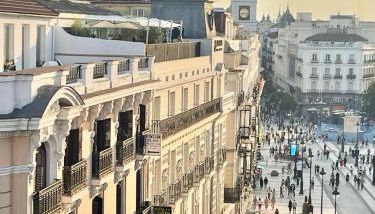 Piso Ático con Terraza y Jacuzzi con vistas a Sol en Madrid Centro - Foto 2
