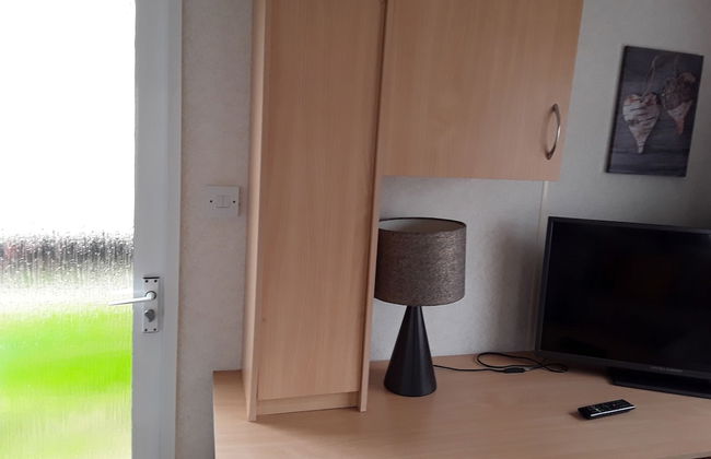 2 bed Caravan Approx 10 Mins From Beach Suzie 2 - Foto 9