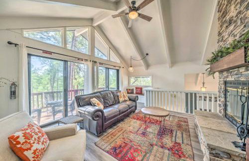 Unique and Modern Alto Home with Private Hot Tub! - Foto 6