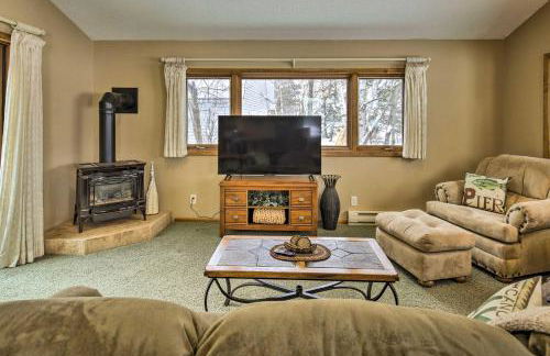 Phillips Cabin with Lake Views and Private Dock! - Foto 6