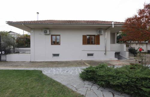 Avlos Luxury Home-NEW! 5 Min to Ctr - Foto 5