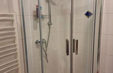 Le Lapin dans la Cour - Foto 17