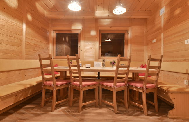 Koča Zlatorog - Velika planina - Foto 4