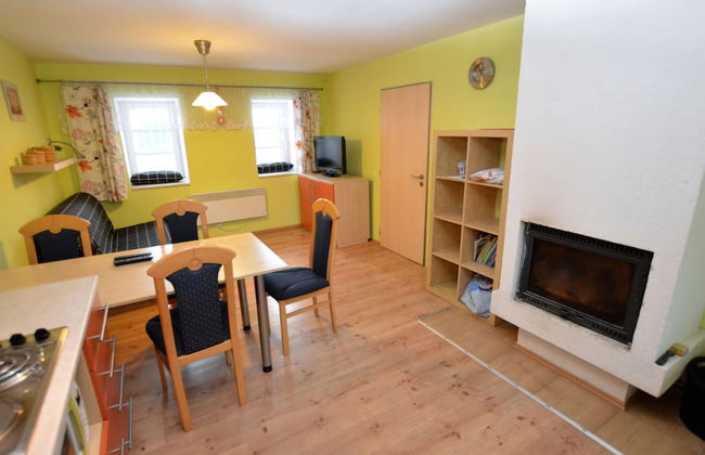 Comfy Holiday Home near Forest in Medenec - Foto 7