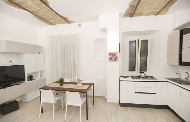 Laterano 250 - Colosseo - Photo 8