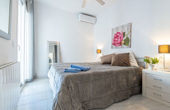 4 bedroom House in Castelló d'Empúries with private pool and garden - Photo 9