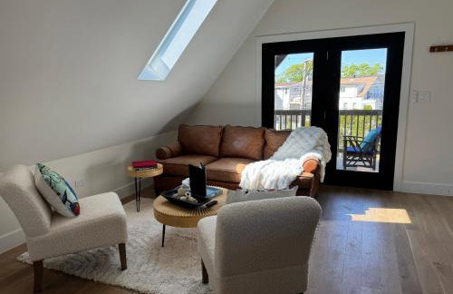 Chic Luxe Spa Retreat Light Filled King Bed Garage - Foto 8