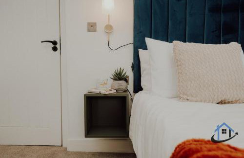 Apt 5 Manor House - 3 Bed 2 bathroom sleeps 5 parking wifi - Photo 7