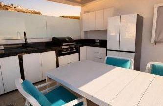 3 BEDROOM OCEAN VIEW PENTHOUSE WITH PRIVATE TERRACE & jACUZZI - Foto 18