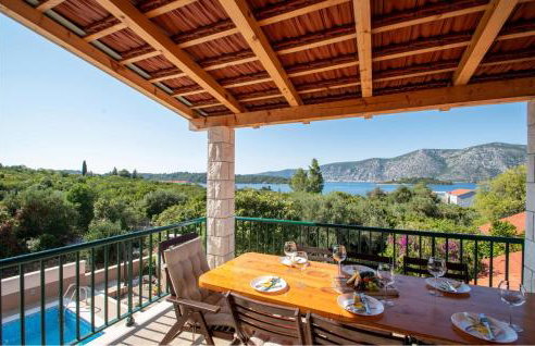 Beautiful Home In Pupnat - Photo 3