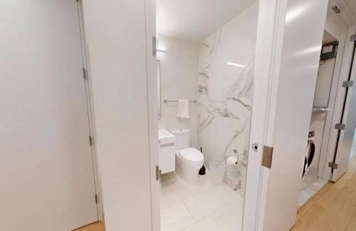 Sleek Two Bedroom in Manhattan - Foto 12
