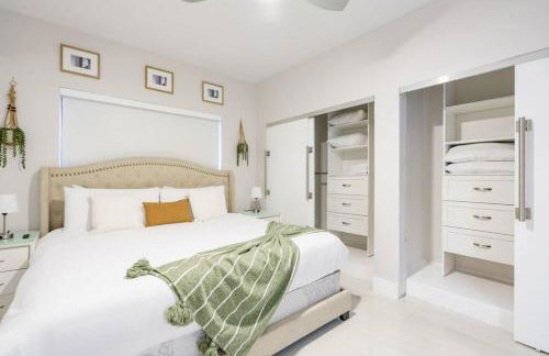 New Miami & Calle Ocho Home with Arcade! - Foto 24