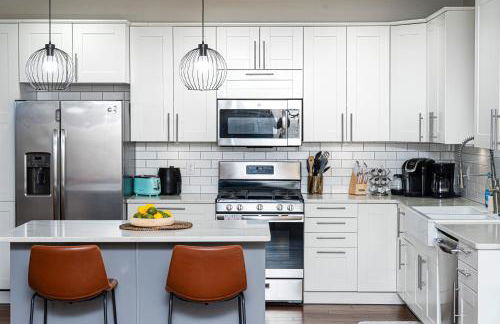 Indy Getaway - 5BR - Sleeps 16 - Arcade games - Perfect for families and groups - Foto 27