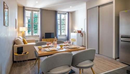 Wi-Fi - Netflix - Spacieux - Centre-ville - CASA SERENIA - Foto 2