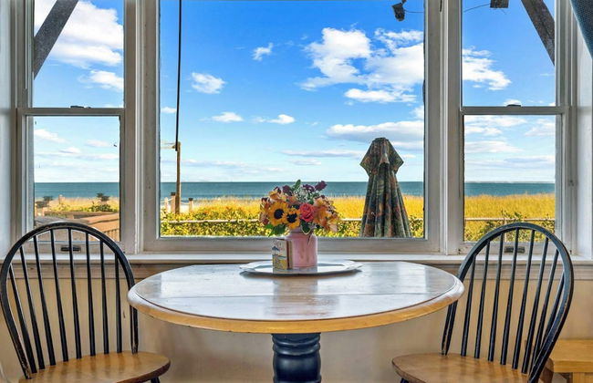 A Wave From It All Sleeps 4 - Photo 1