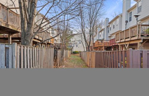 Fireplace • BBQ Grill • Patio • Treadmill - Foto 19