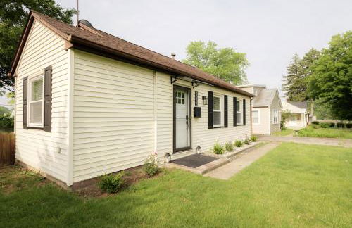 The Minimalist Escape - Modern 1BD in the Heights - Foto 38