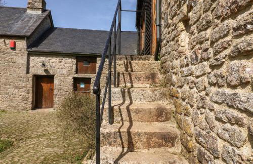 Swallows Nest - Photo 6