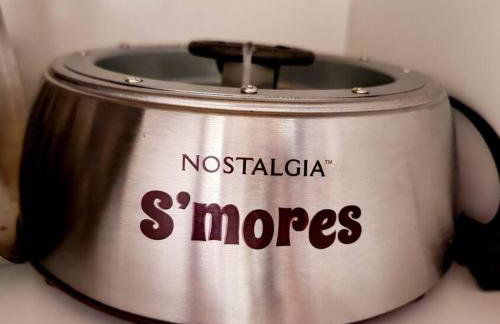 Joyful Bright1-BR , Fenced Pet Friendly Yard With Garage - Foto 9