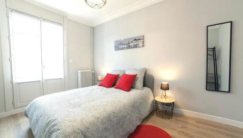 PRESTIGELOC - Business & Confort - 3 Grandes Chambres, 2 SDB, Hyper Centre - Foto 2