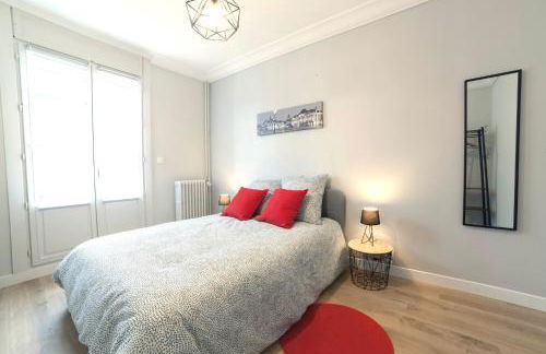 PRESTIGELOC - Business & Confort - 3 Grandes Chambres, 2 SDB, Hyper Centre - Foto 2