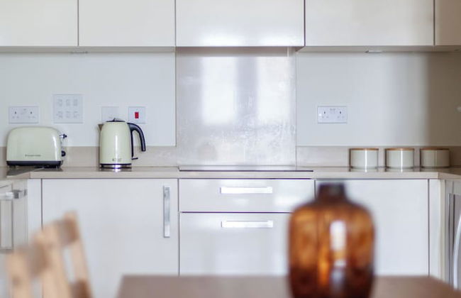 The Islington Collection - Photo 40