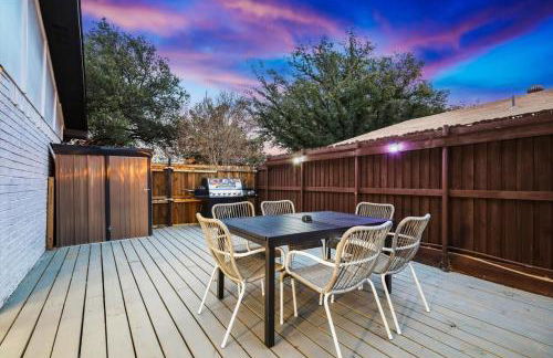 Luxurious 5BR 2BA Holiday Home with Pool, Grill, Sauna & Game Room - Foto 42