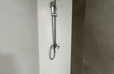 Premium Penthouse Seasonal Rental - Photo 35