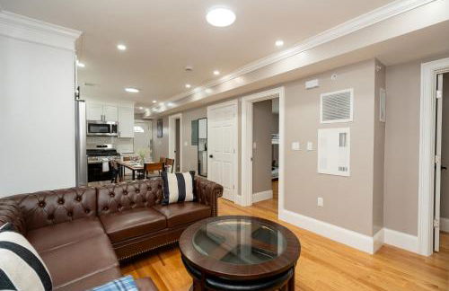 558-1 3BR Boston - Modern Nest near Franklin Park - Foto 24