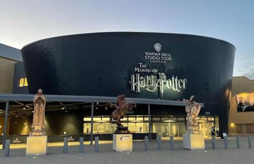 3BR 6 Beds Garden Parking x3 Kings Cross 25 mins & Harry Potter Studios - Foto 21