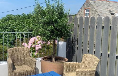 Georgian Apartment with Courtyard in Boscastle - Ideal for Couples and Families - Foto 8