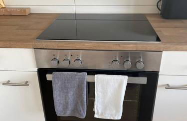 Kernsaniertes Monteurhaus mit 2 Apartments in Wirges - Foto 12