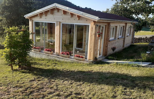 Secluded Chalet in Egliseneuve des Liards - Photo 1