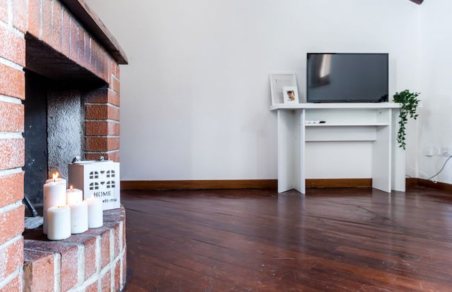 JOIVY Big Wooden Apartment for 6 near Milano Center - Photo 27