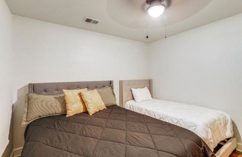 Luxe Home with Panoramic Greers Ferry Lake Views - Photo 22