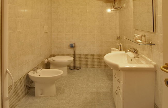 Borgo Etrusco S.p.A. - Photo 22