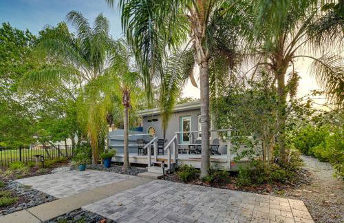 Pet-Friendly Waterfront Home - 2 Mi to Beach! - Foto 7
