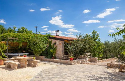 Nice Home In Drnis With Sauna - Foto 27