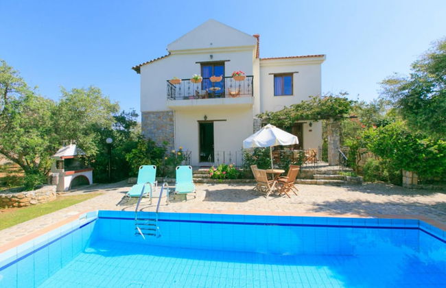 Villa Nineta in Tavronitis - Foto 1