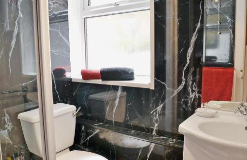 The Cottage - Photo 19