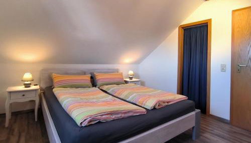 Lorenz große FeWo mit sonnigem Balkon in ruhiger Lage - Foto 4