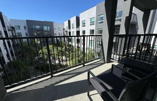 Modern Oasis 10 Min from Disneyland With Pool & GYM - Foto 11