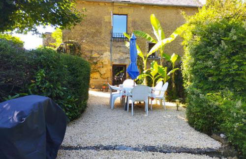 La Vieille Ferme: superbe complexe de 3 gîtes en pierre avec Piscine au coeur du Périgord Noir - Foto 45