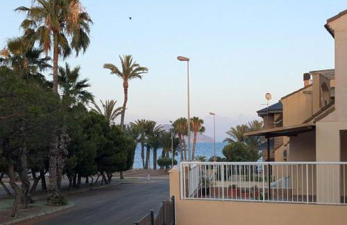 Tu lugar feliz al lado del mar - Foto 54