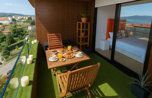 Apart CityMar 24h Terraza y vistas Ria Vigo - Foto 18