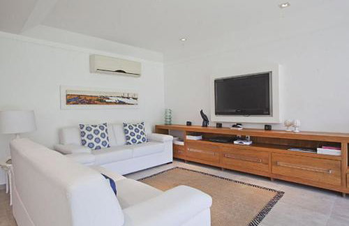 FRD02 Casa charmosa no Condomínio Porto Frade - Foto 3